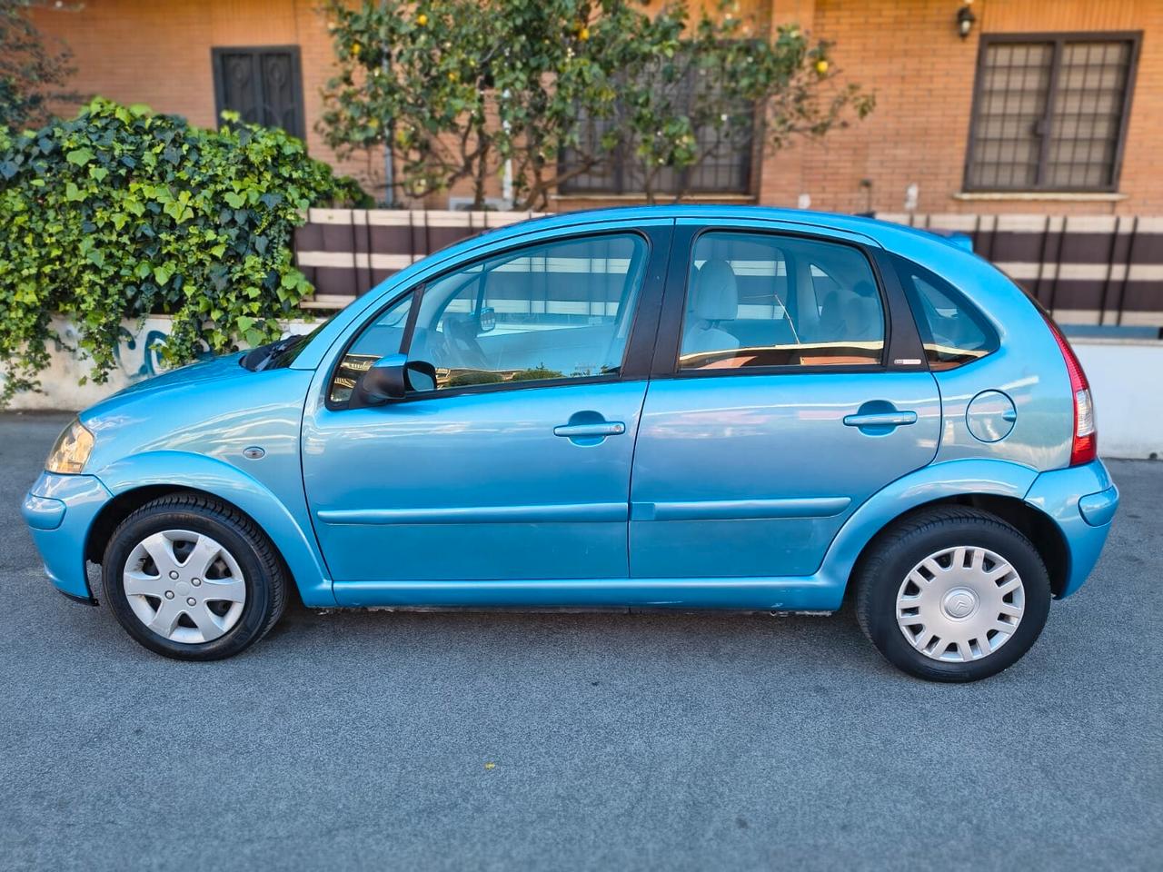 Citroen C3 1.1 BENZINA 46.000KM ORIGINALI NEOPATENTATI