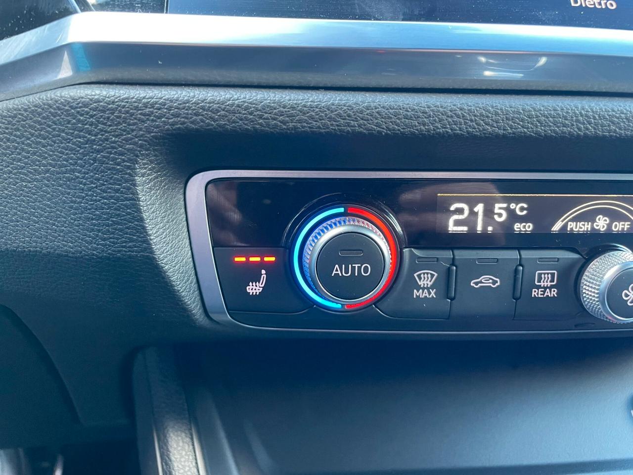 AUDI Q3 SPTB S-LINE S-TRONIC 35Tdi "MATRIX-VIRTUAL"