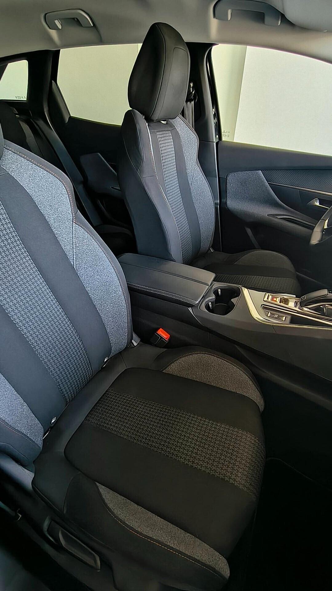 Peugeot 3008 BlueHDi 130 Blue Hdi 1.5