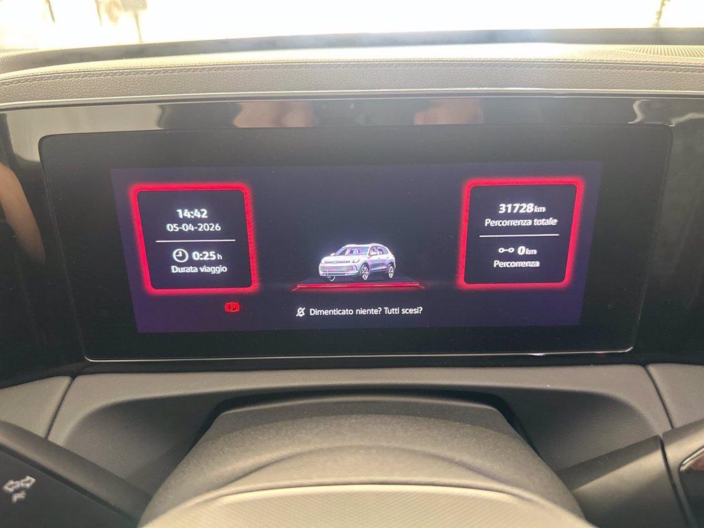 VOLKSWAGEN Tiguan 2.0 tdi r-line 150cv dsg del 2024