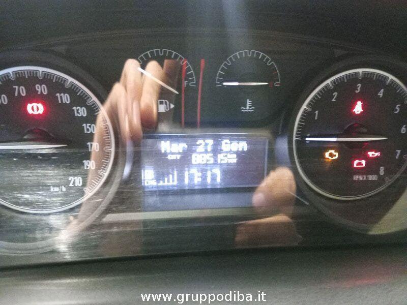 Lancia Ypsilon III 2015 Benzina 0.9 t.air Silver ecochic metano 80cv