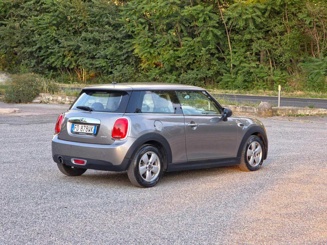 Mini 1.2 One Hype CV-102 E6B Manuale NEO 2016