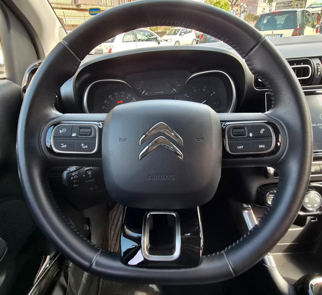 Citroen C3 Aircross BlueHDi 110 S&S Shine Pack
