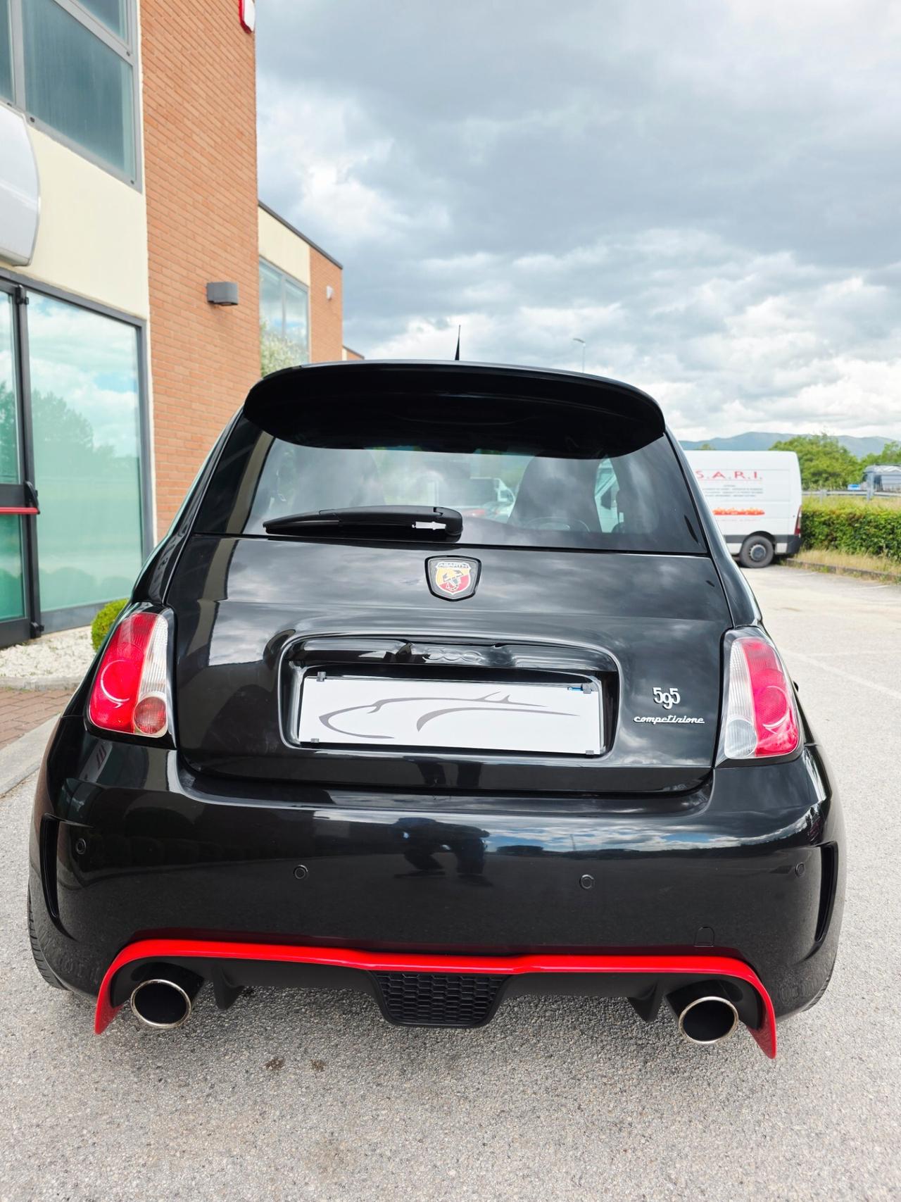 Abarth 500 1.4 Turbo T-Jet allestimento Competizione Tagliandata
