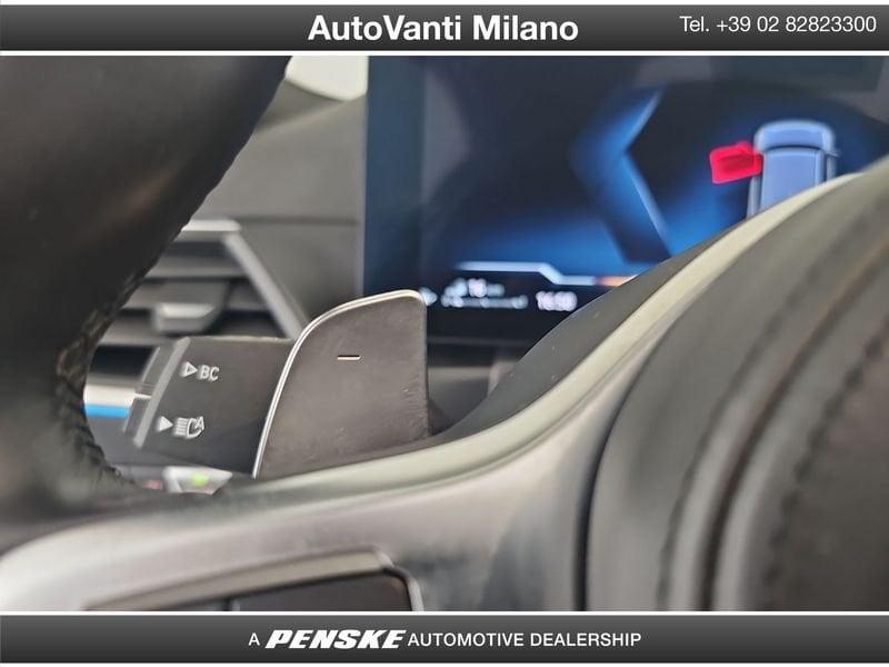 BMW Serie 3 330e xDrive Touring Msport Pro