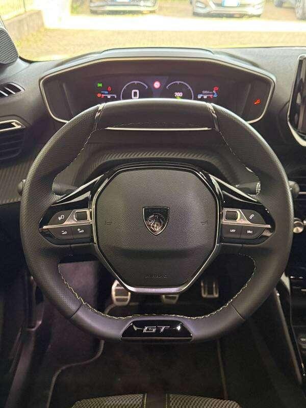 Peugeot 208 208 II 2023 1.2 puretech GT s