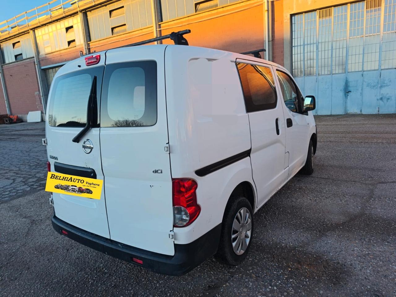 Nissan NV200 2015---1.5 Diesel Autocarro