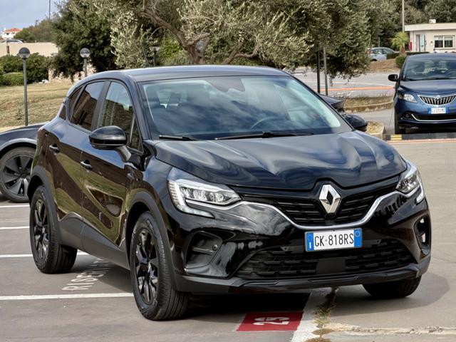 RENAULT Captur FULL HYBRID E-TECH 145CV TOTAL BLACK+RCAM+NAVI