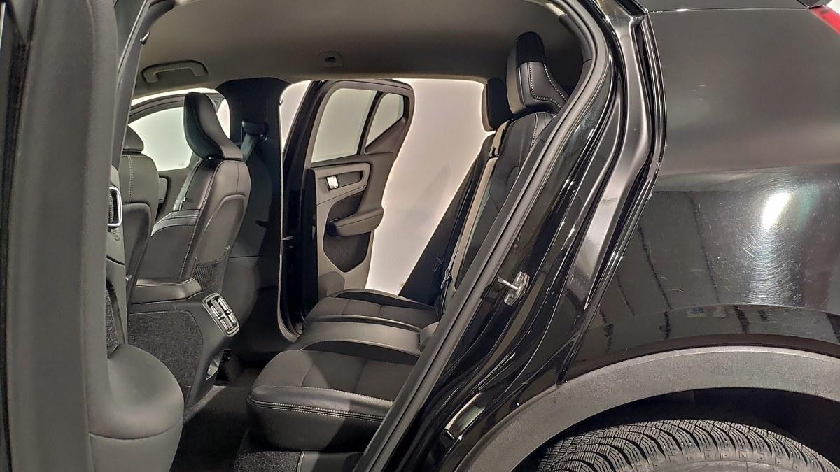 VOLVO Xc40 T4 Awd Geartronic Momentum