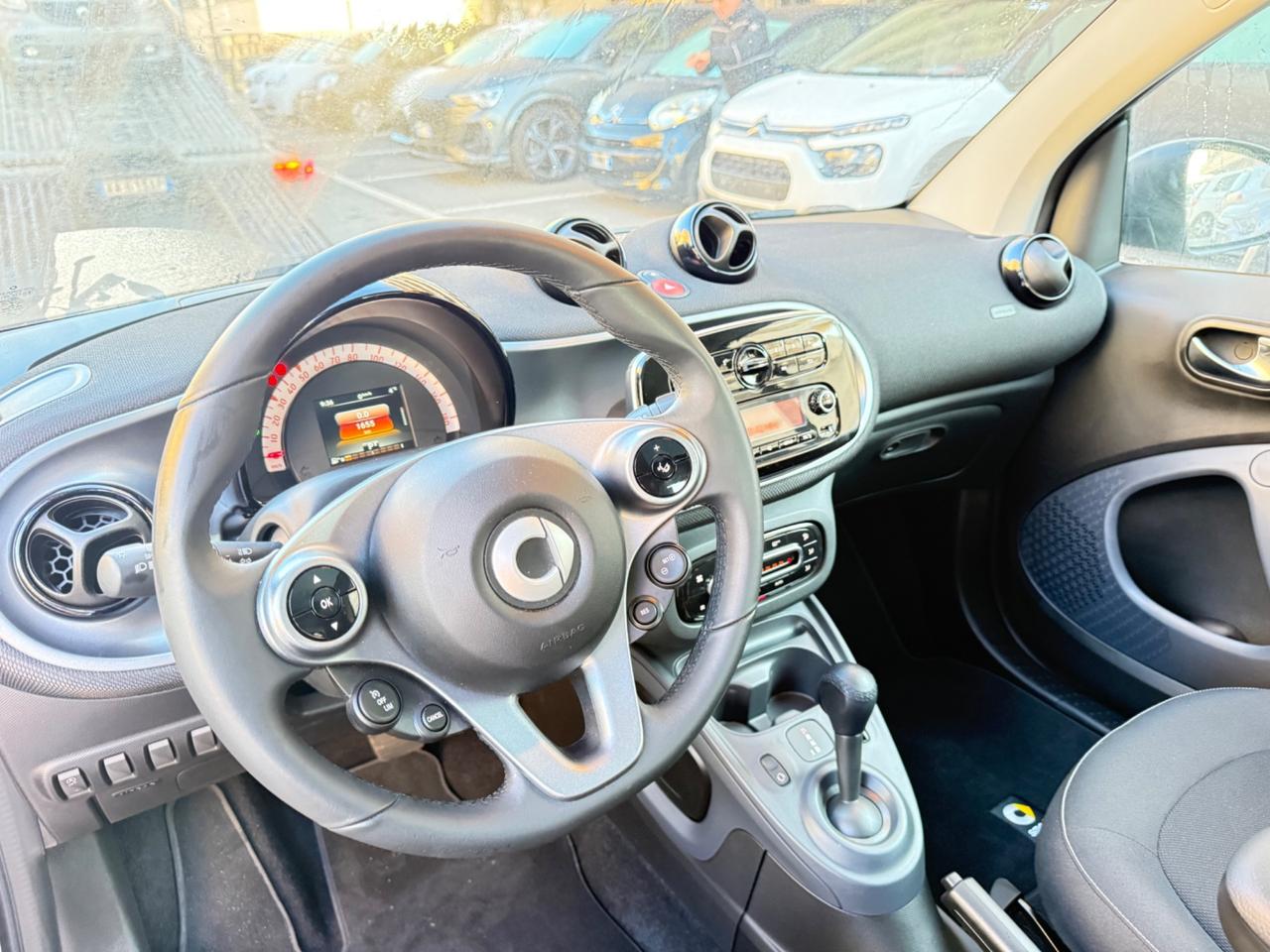 Smart ForTwo 70 1.0 twinamic Passion LED PDC PANORAMA BLUETOOTH SOLO 1600 KM INTROVABILE