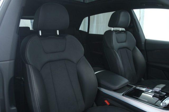 AUDI Q8 50 TDI 286 CV quattro S-line Black Edition