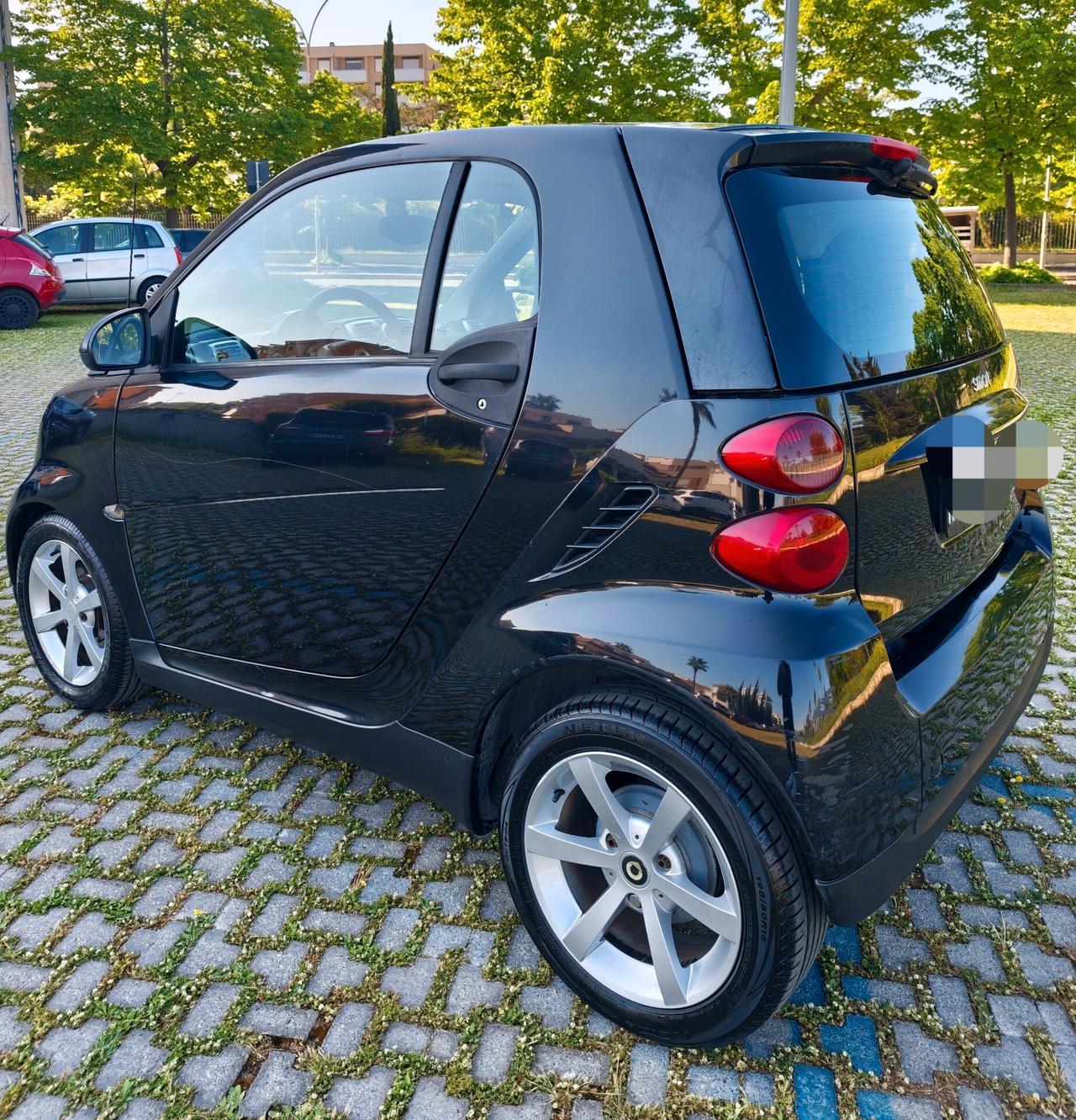 Smart ForTwo 451 1.0 benzina 61cv