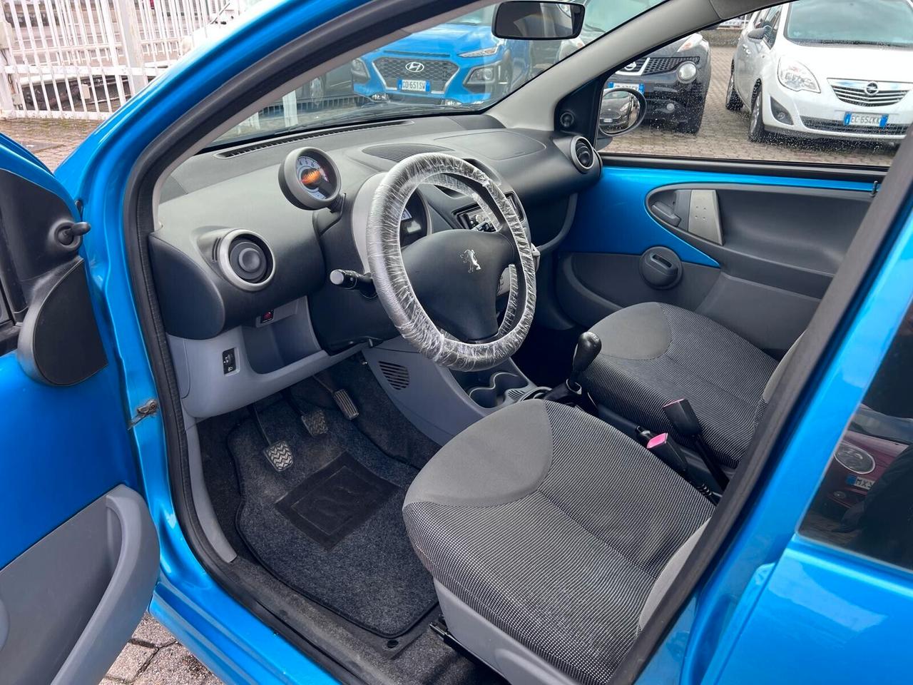 Peugeot 107 1.0 68CV 5p. Sweet Years