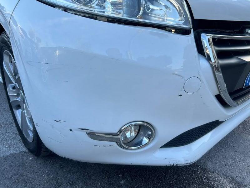 Peugeot 208 208 5p 1.2 puretech Allure E6