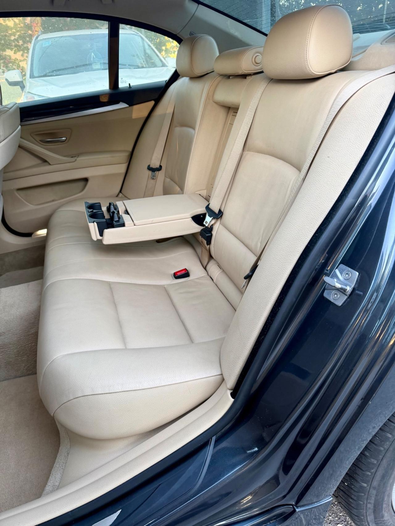 Bmw 523i F10 3,0 BENZINA 204 CV GARANZIA 12 mesi ! ! !
