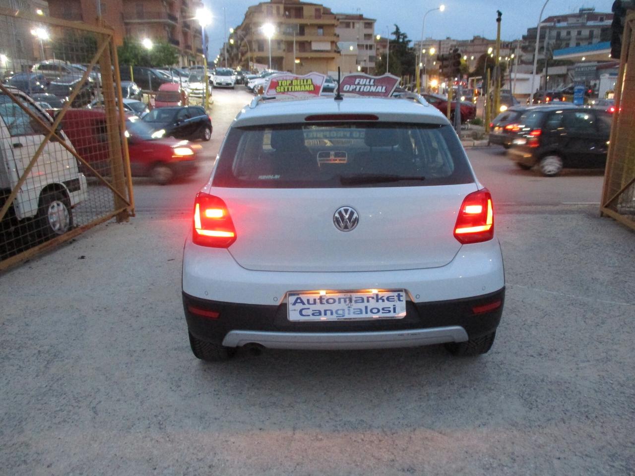 Volkswagen Polo CROSS 1.4 TDI 90 CV 5p. 2016