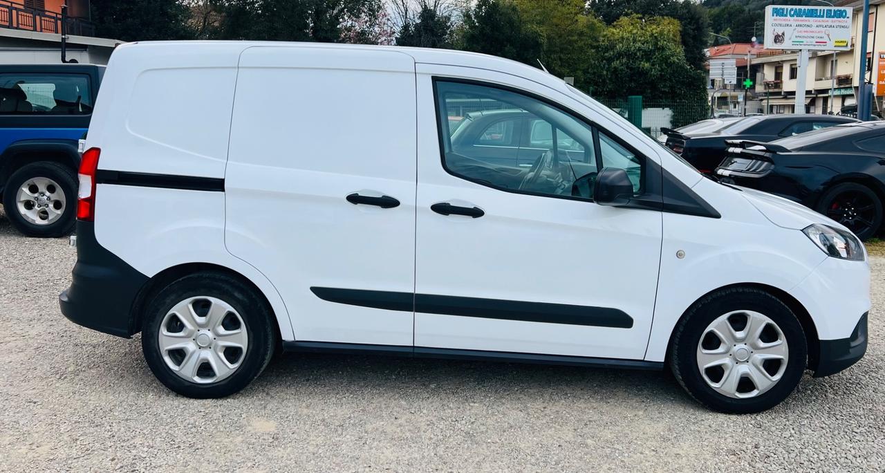 Ford Transit Courier 1.5 TDCi 75CV Van Trend