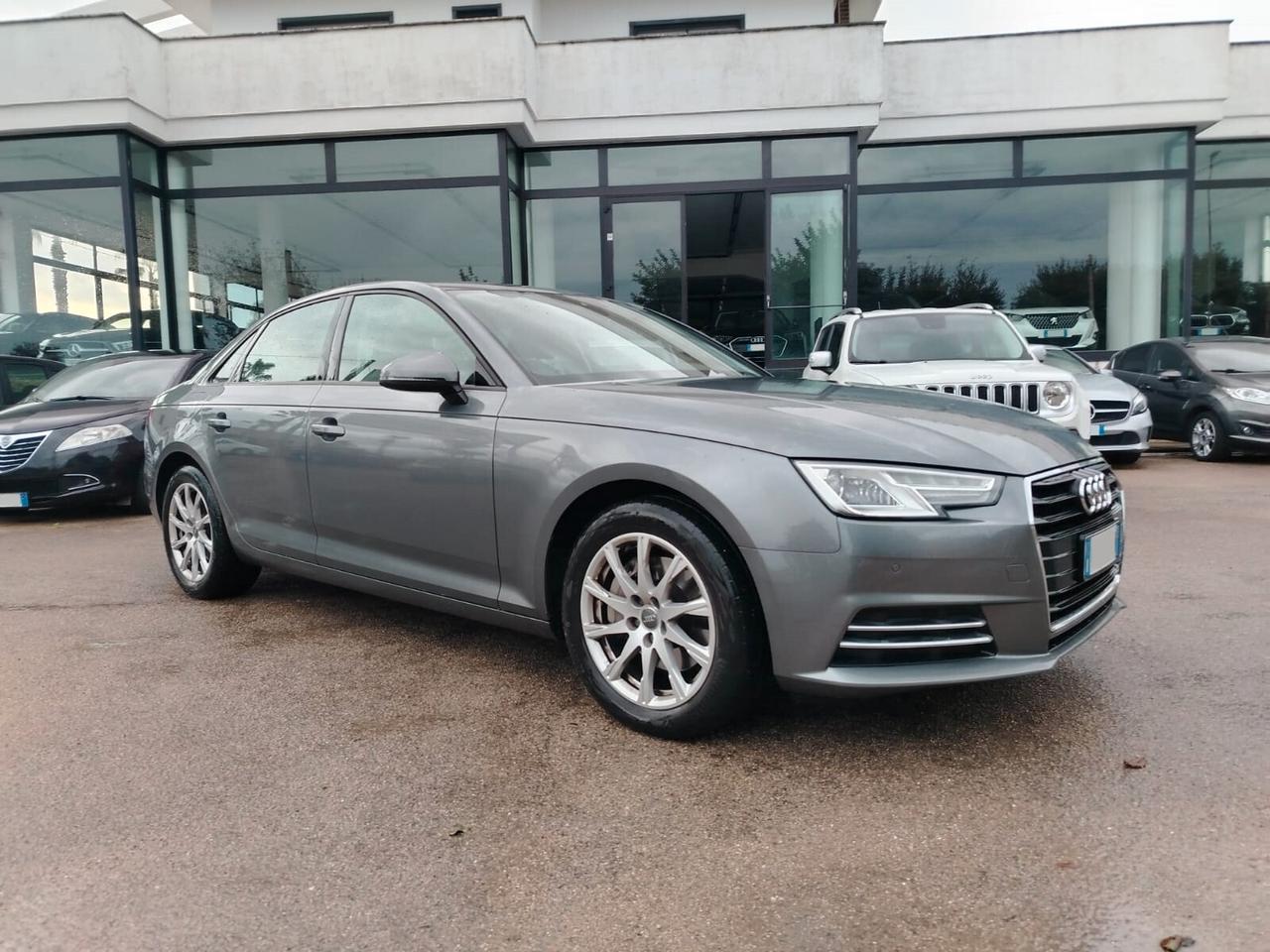 Audi A4 2.0 tdi Sport 190cv S-tronic