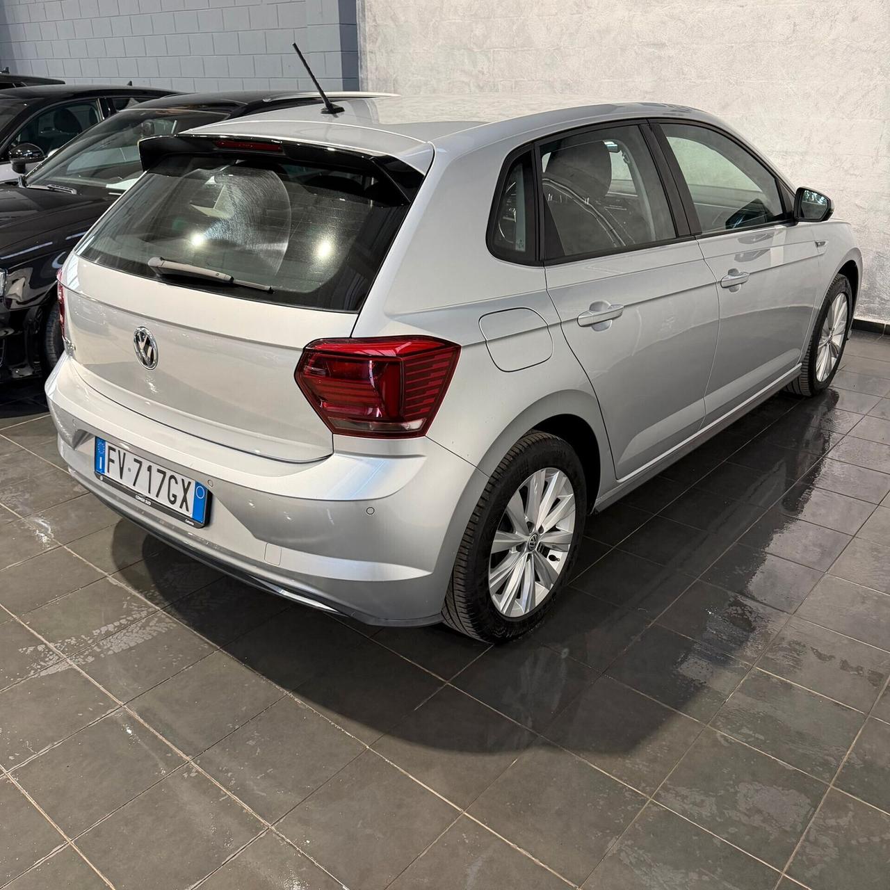 Volkswagen Polo R-LINE 1.6 TDI 95 CV DSG 5p. IVA ESPOSTA