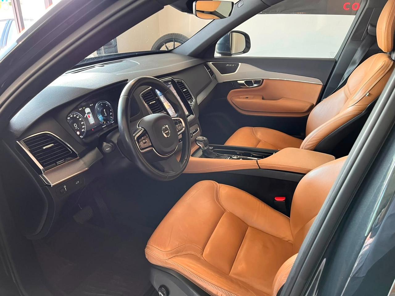 Volvo XC 90 XC90 D5 AWD Geartronic 7 posti Inscription