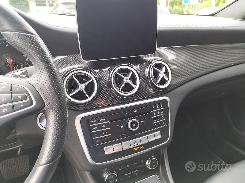 Mercedes Classe GLA 200 d Premium auto