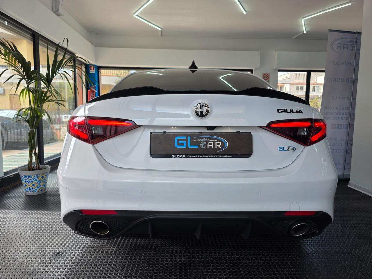Alfa Romeo Giulia 2.2jtdm AT8 2017 99000km