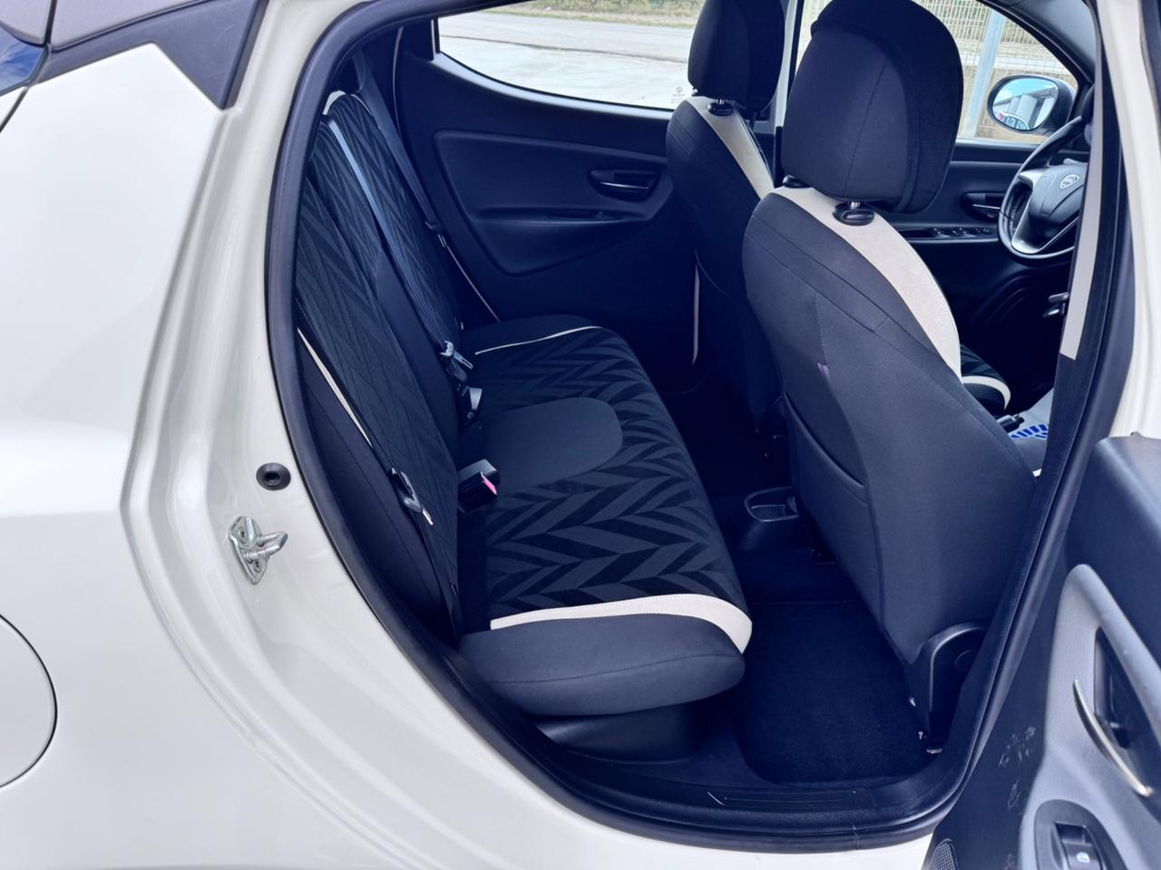 Lancia Ypsilon 1.3 MJT 16V 95 CV 5 porte S&S Platinum
