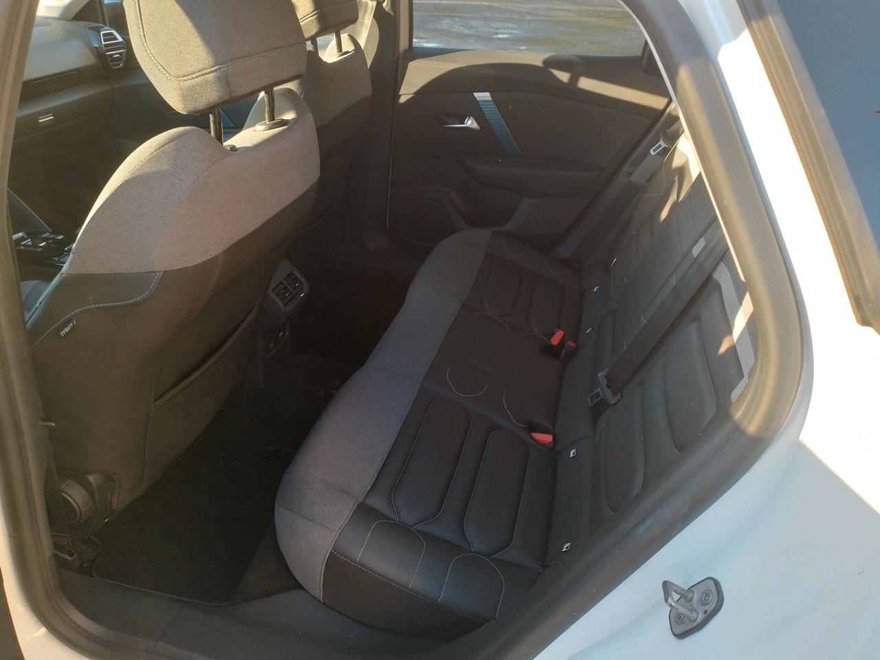 Citroen C4 E-C4 Elettrica 136 CV Shine