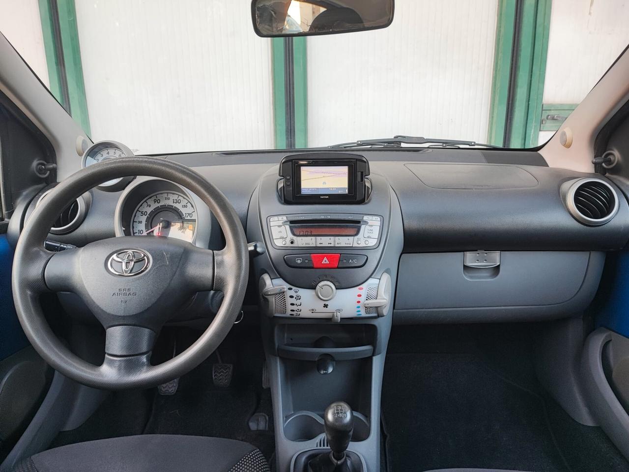 Toyota Aygo 1.0 5 porte UNICO PROPRIETARIO 2010