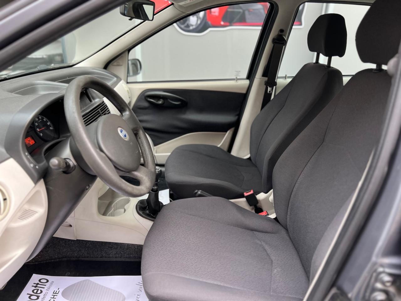 Fiat Punto 1.2 5 porte Dynamic clima 2004
