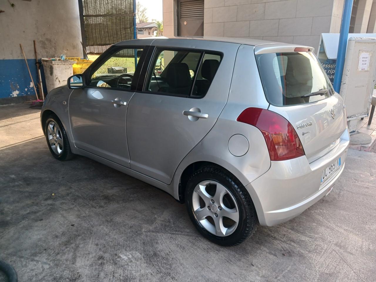 Suzuki Swift benzina-gpl