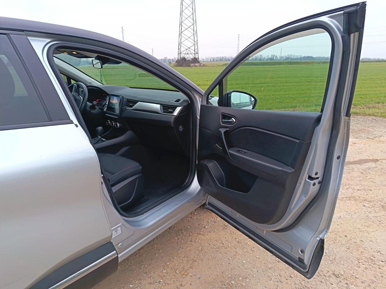 Renault Captur Mild Hybrid 140 CV RS Line