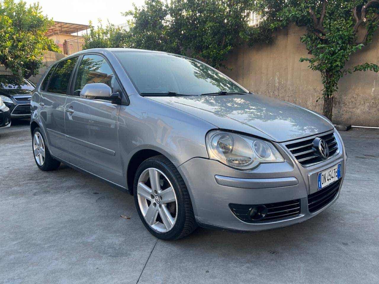 Volkswagen Polo 1.4/80CV TDI 5p. Sportline