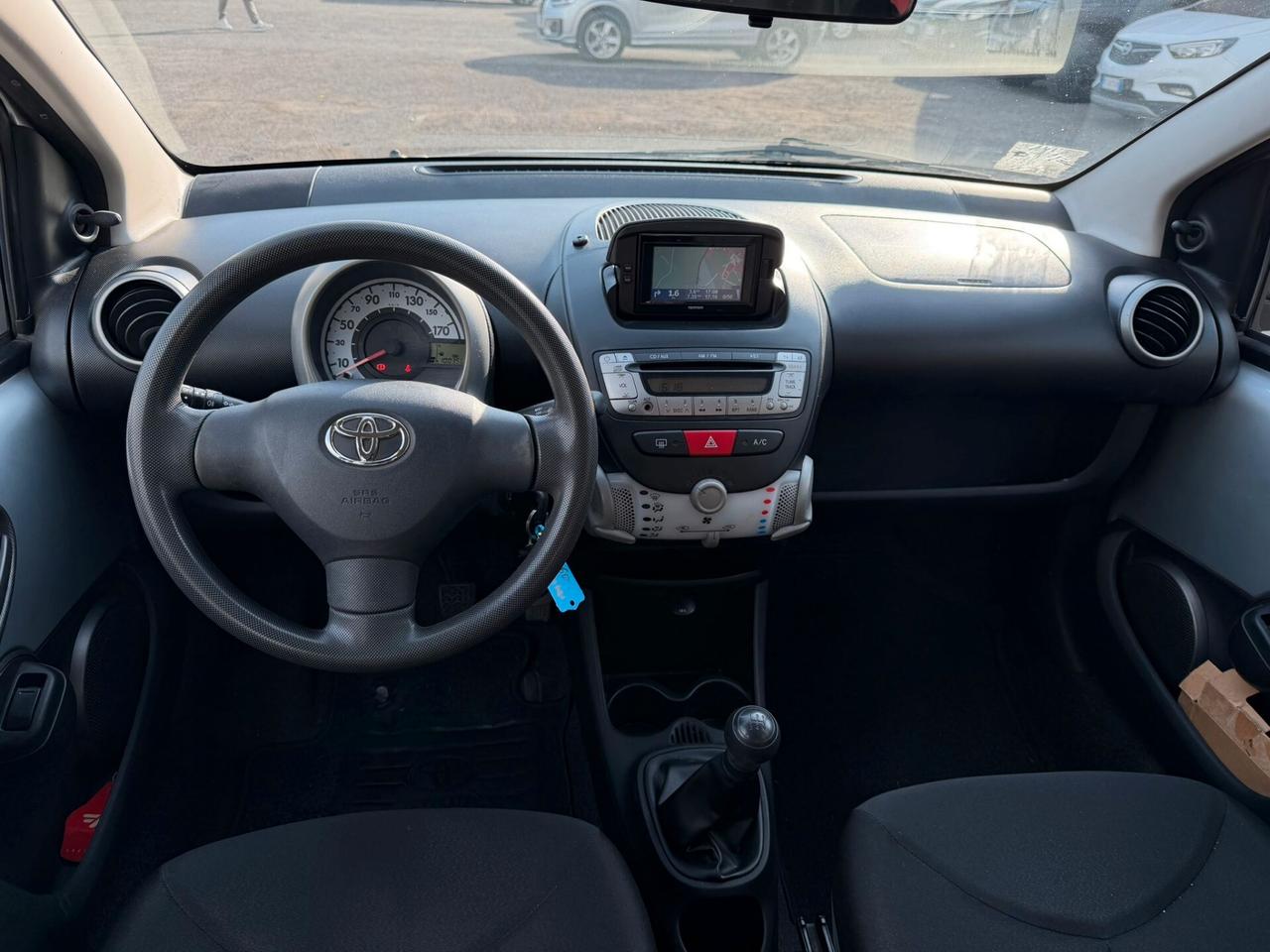 Toyota Aygo 1.0 12V VVT-i 5 porte Cool Soda Connect