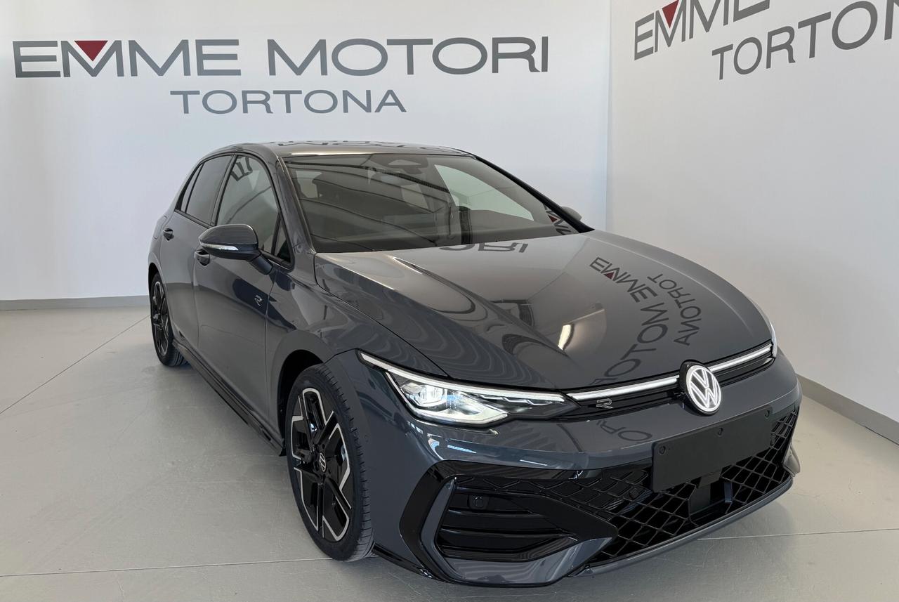 Volkswagen Golf 1.5 etsi R-Line Plus 150cv DSG/KM0/NO VINCOLI