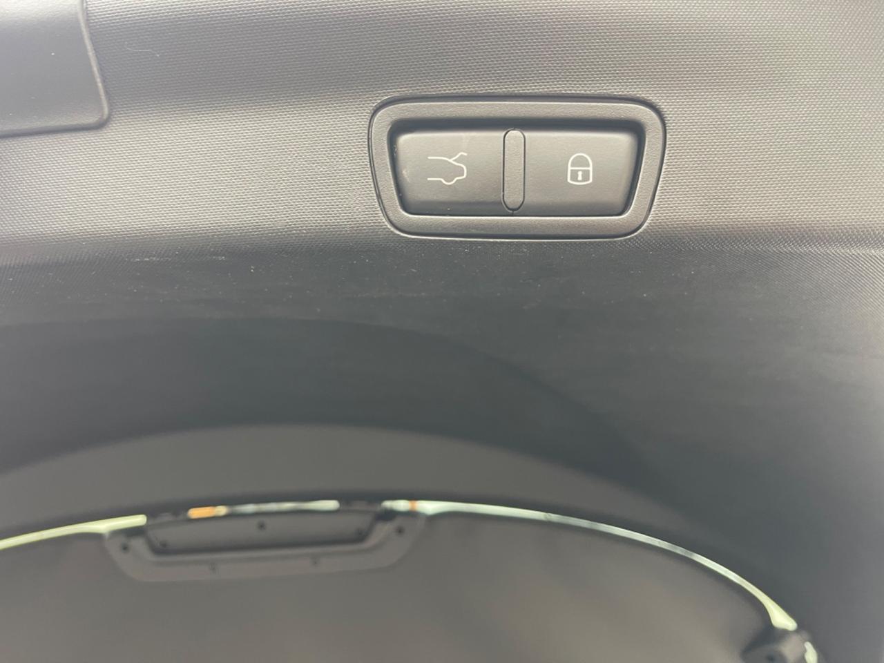 Alfa Romeo Stelvio TETTO APRIBILE 2.2 Turbodiesel 190 CV AT8 Q4 Ti