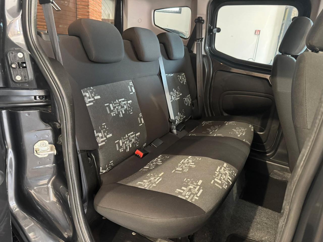 Fiat Qubo 1.4 8V 77 CV Dynamic Natural Power