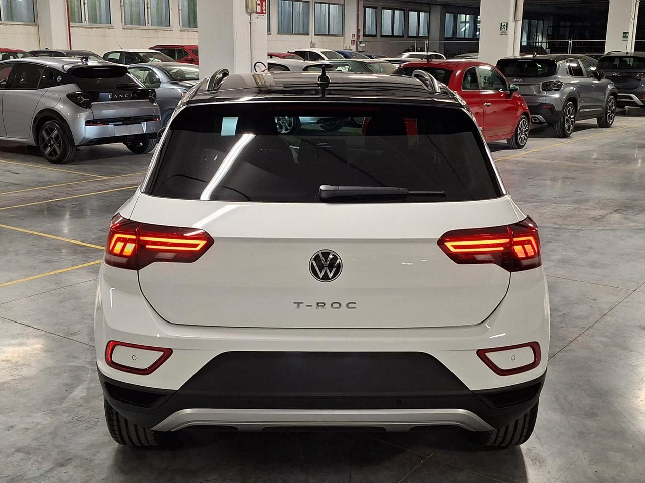 Volkswagen T-Roc 1500 TSI ACT 150CV Sport Km.0