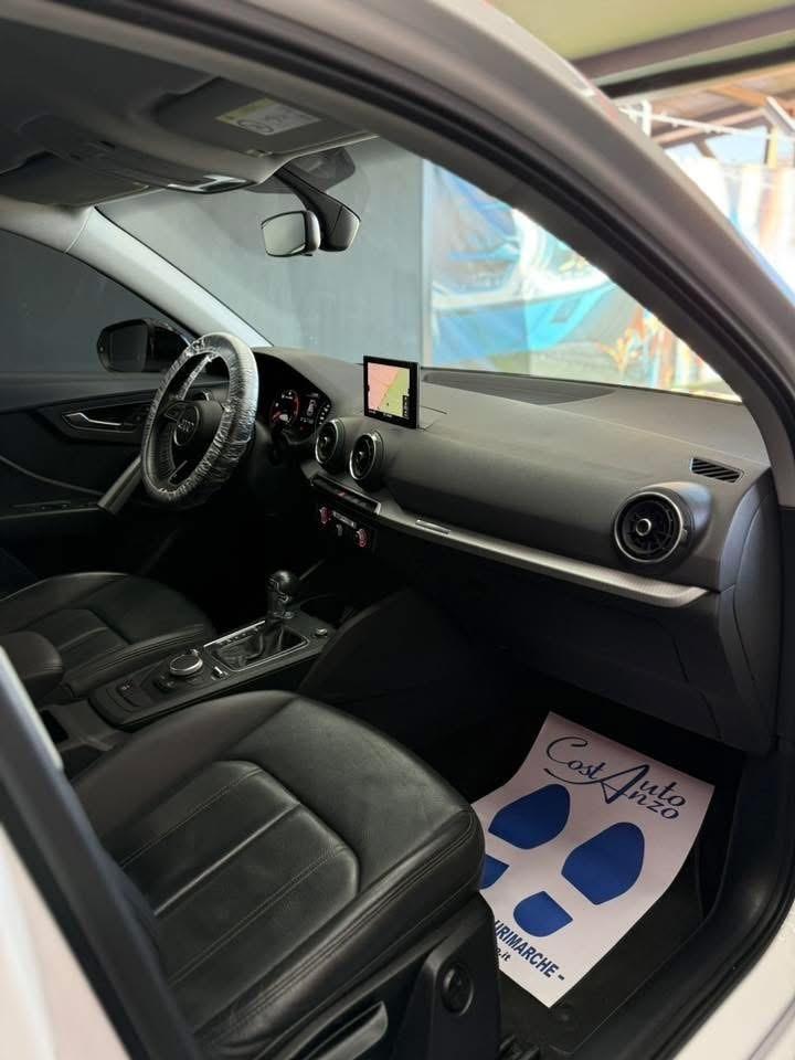 Audi Q2 35 TDI S tronic 150 cv Identity Black 2019