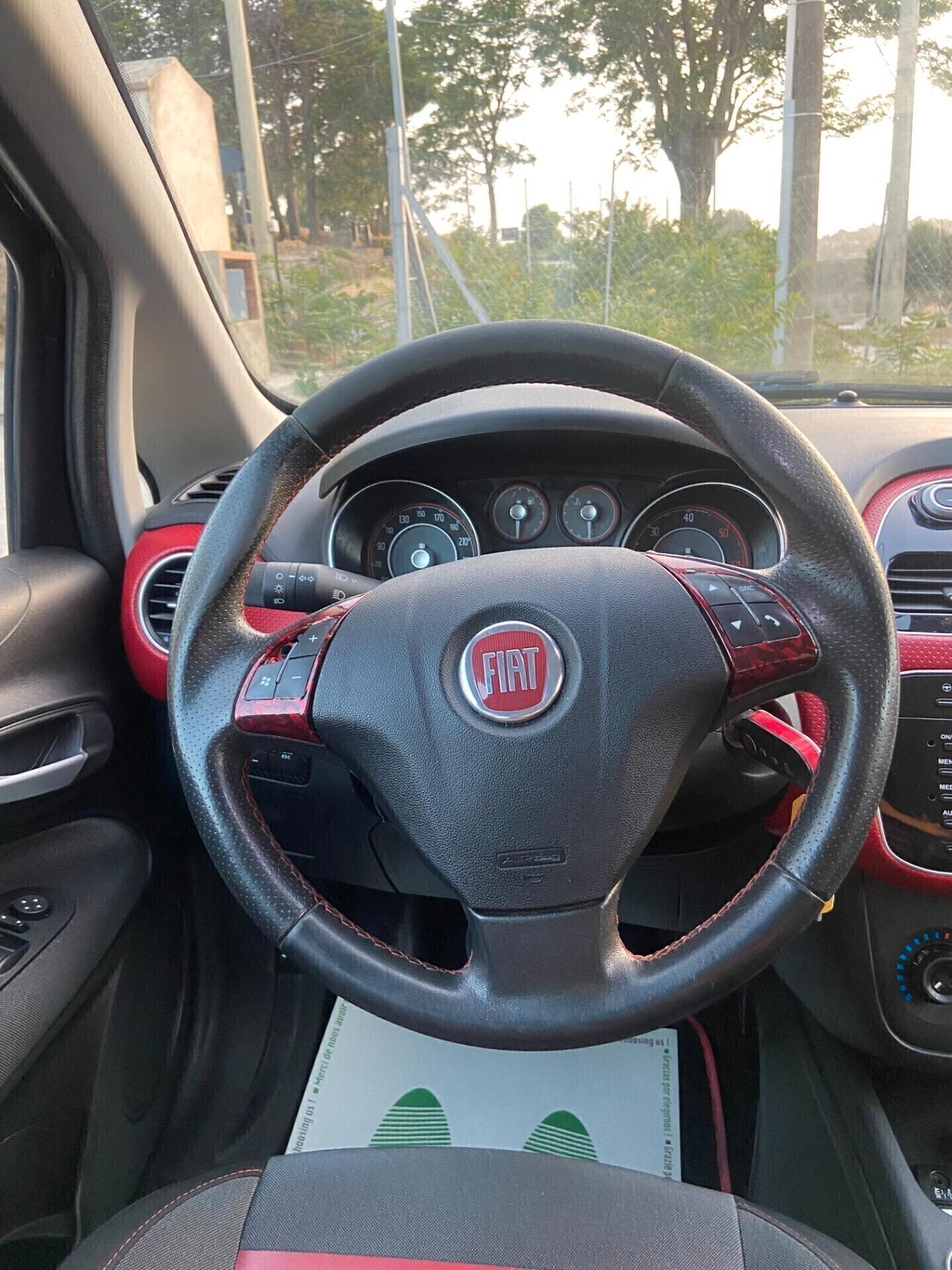 Fiat Punto SPORT 1.3 Mjt 75