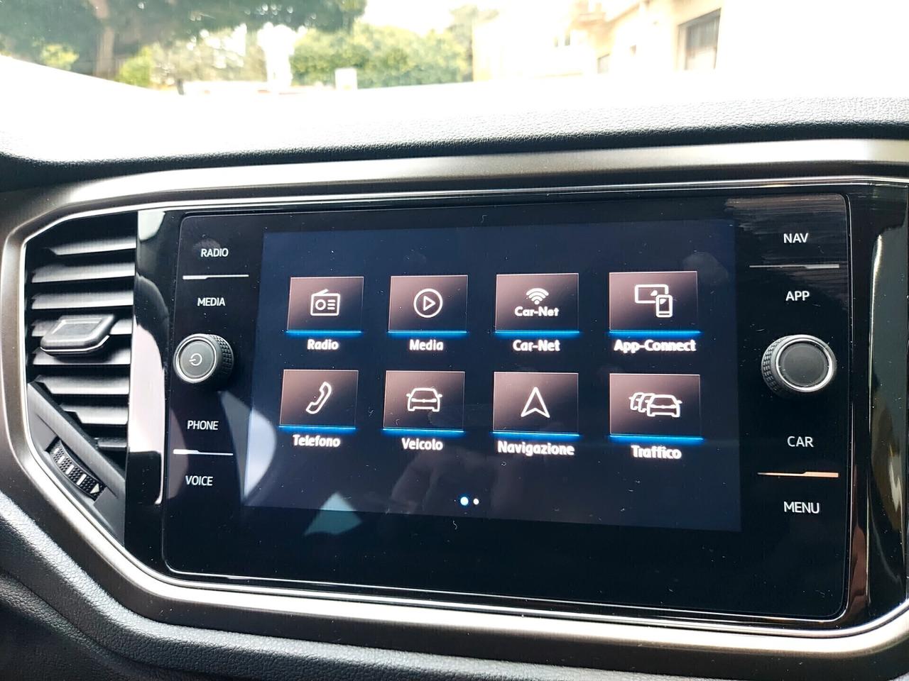 Volkswagen T-Roc 2.0 TDI SCR BUSINESS