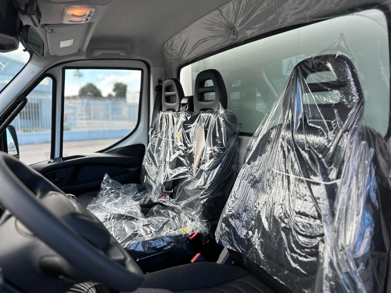 IVECO DAILY 35-180 New Model Isotermico