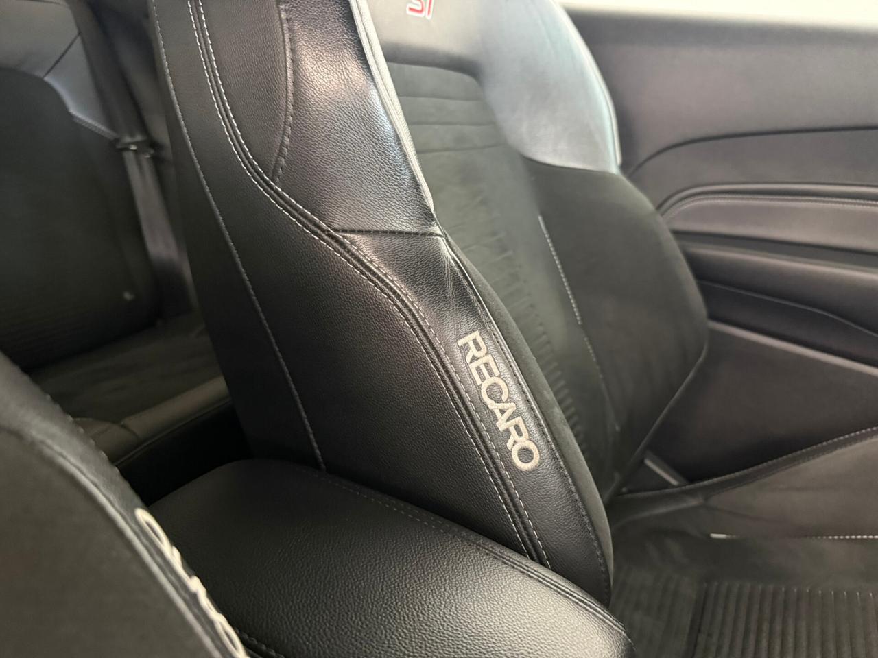 Ford Fiesta ST PERFORMANCE 200 CV 5 porte
