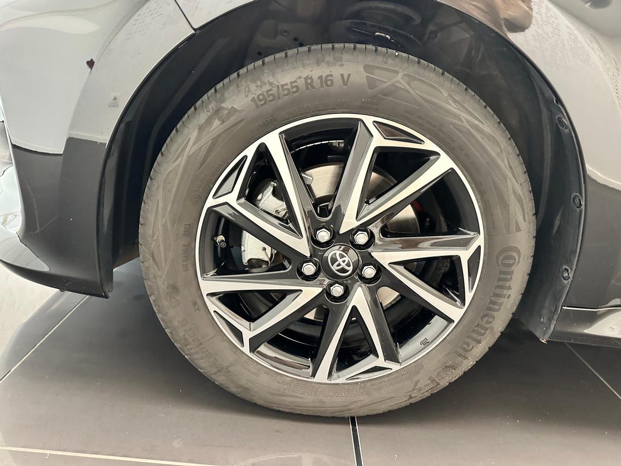 Toyota Yaris 1.5h Trend