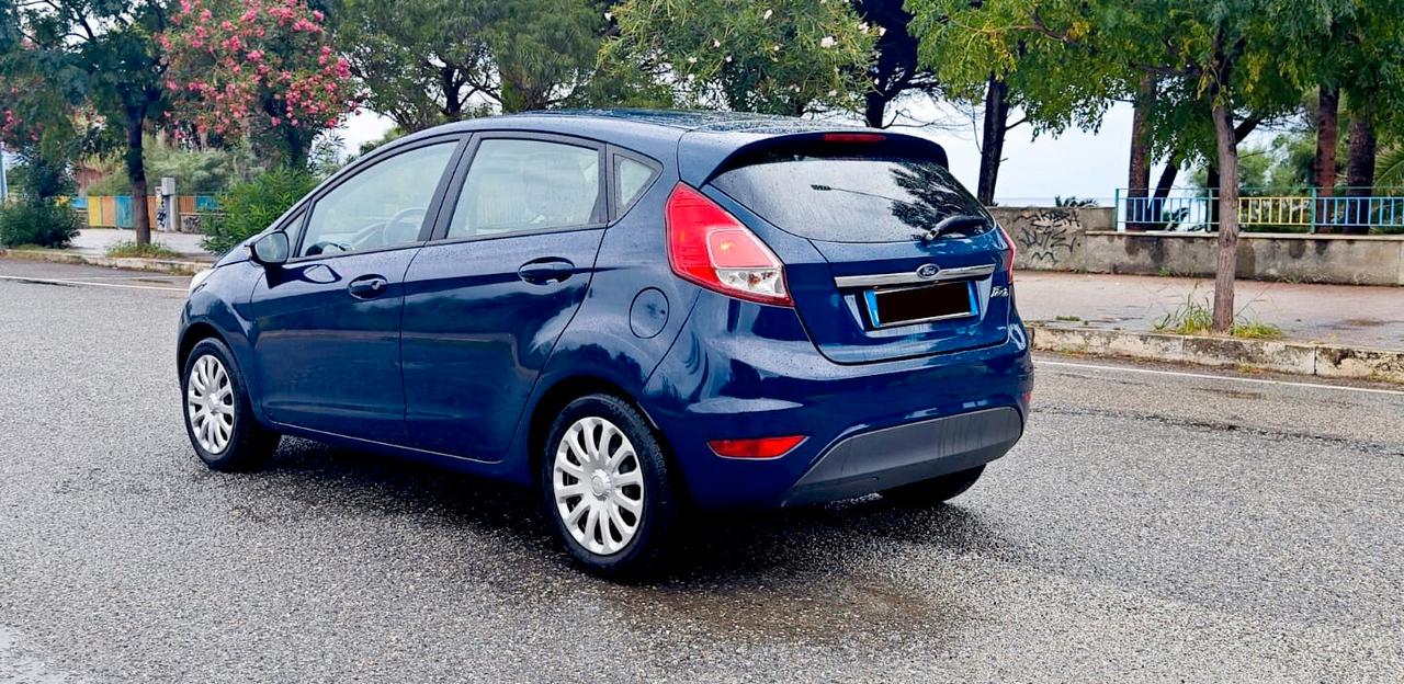 Ford Fiesta 1.0 EcoBoost 100CV 5 porte Powershift Titanium