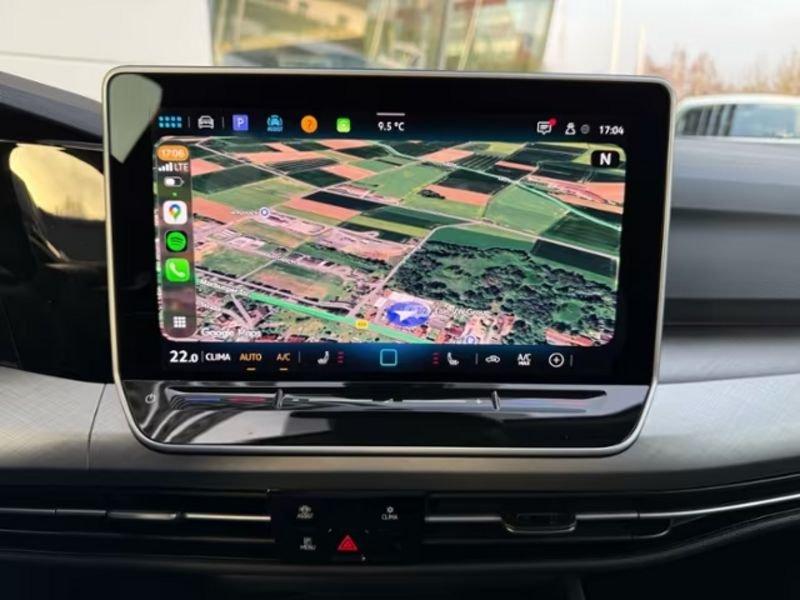 Volkswagen Golf Variant 1.5 eTSI ACT Life DSG PDC LED CARPLAY