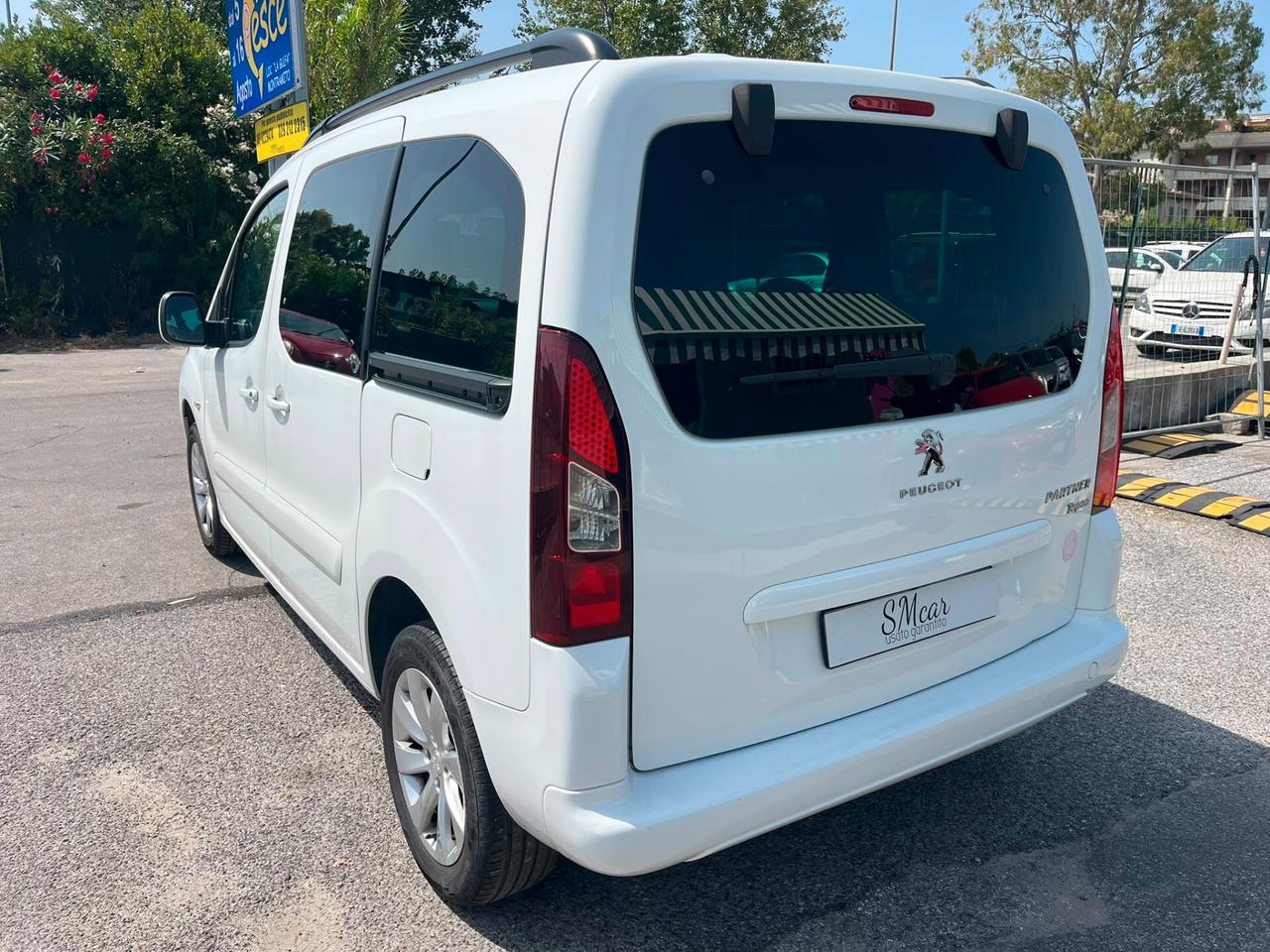 Peugeot Partner Tepee Mix BlueHDi 100 Active