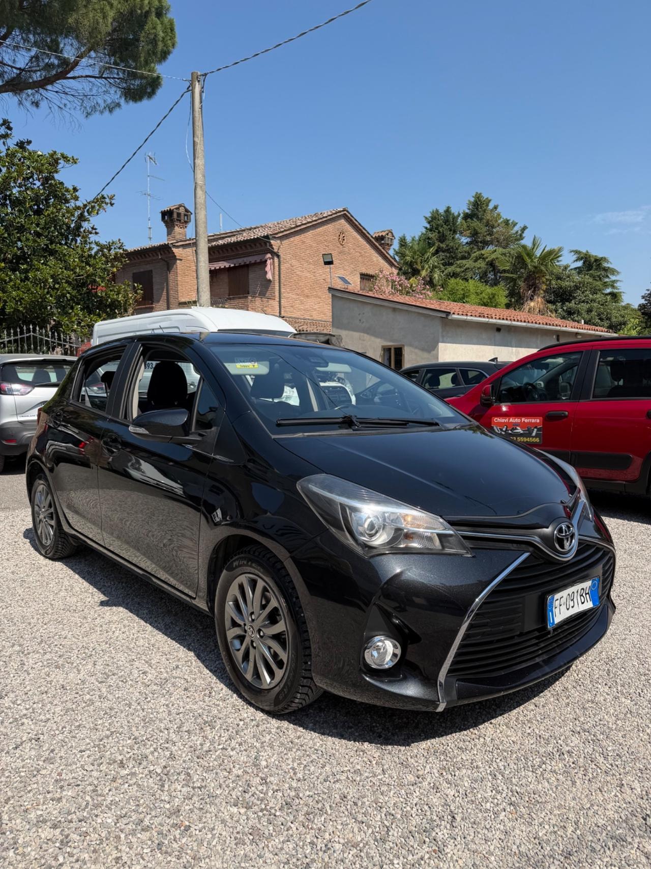 Toyota Yaris 1.0 5 porte Lounge