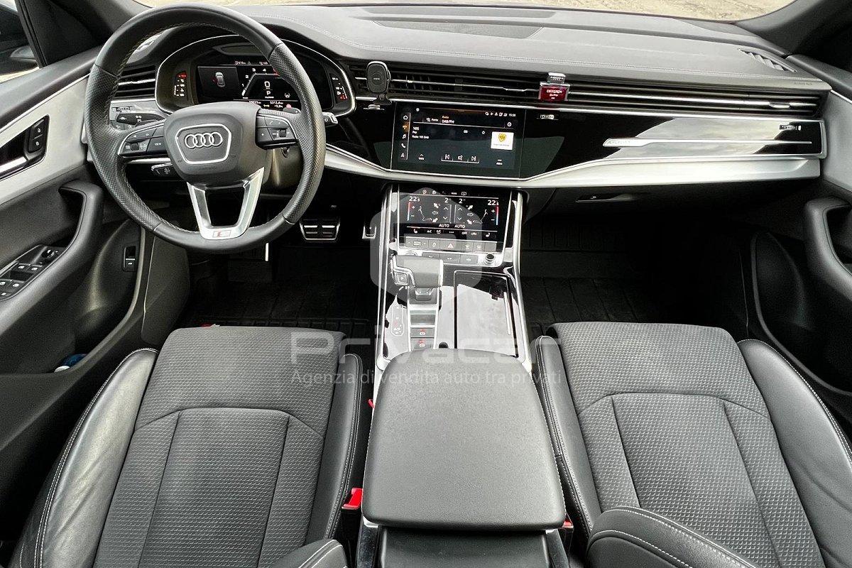 AUDI Q8 50 TDI 286 CV quattro tiptronic Sport