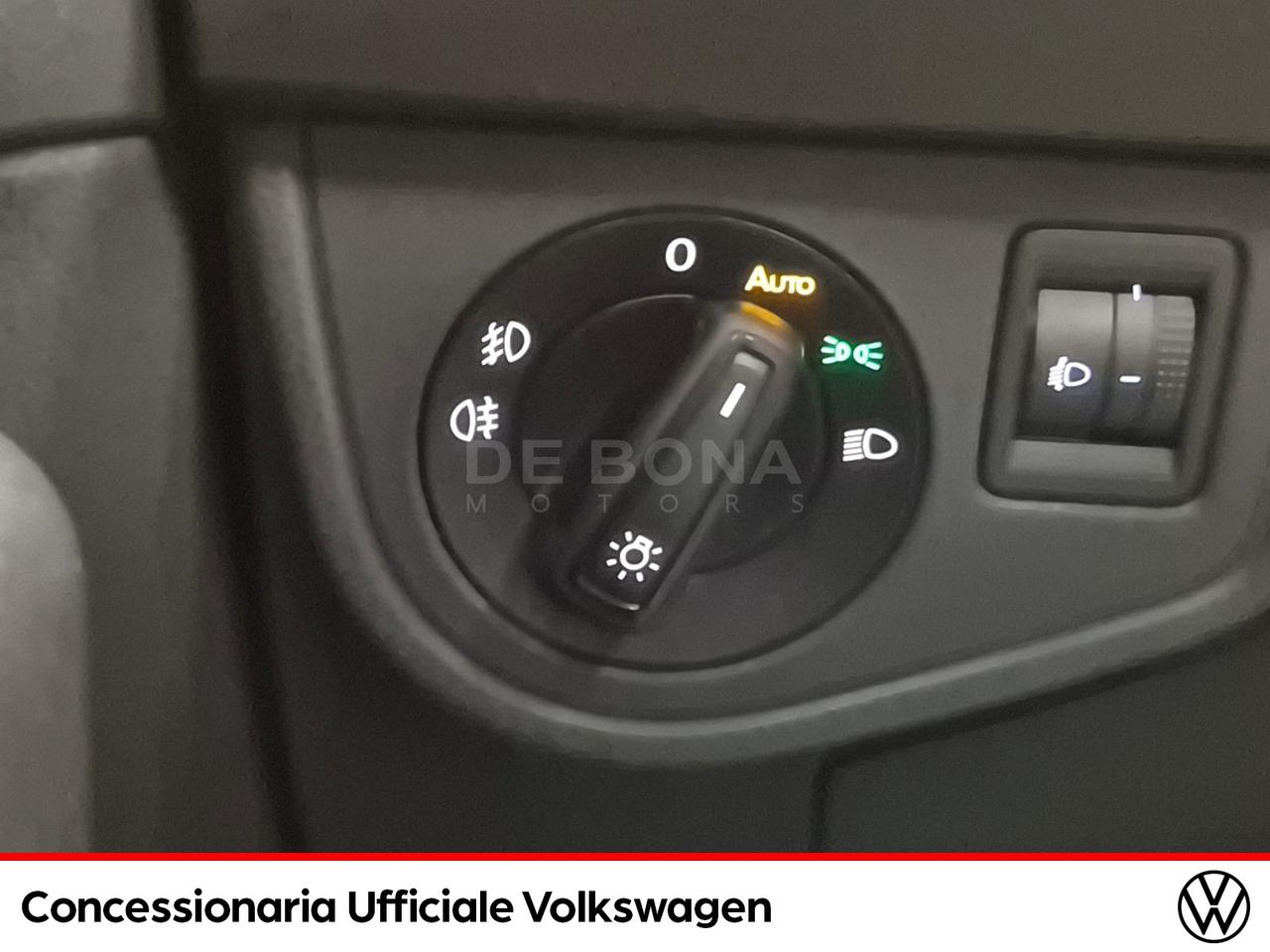 Volkswagen Taigo 1.0 tsi r-line 115cv